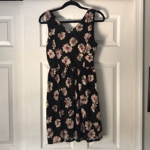 Black Sleeveless Floral Dress